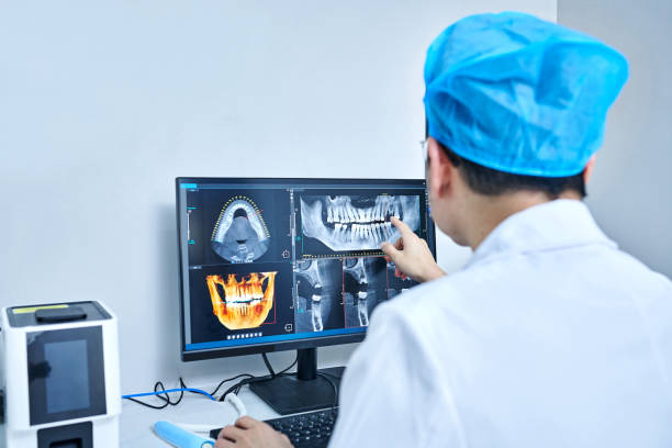 Best Emergency Root Canal Treatment in Pelican Marsh, FL